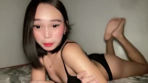 Snapshot of lovely_cittie18 chatting on November 21, 1:10 pm lovely_cittie18 online show from November 21, 1:10 pm