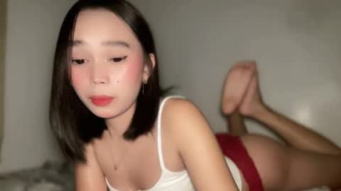 Snapshot of lovely_cittie18 chatting on December 5, 2:14 pm lovely_cittie18 online show from December 5, 2:14 pm