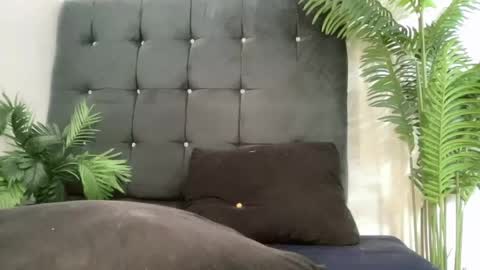 Snapshot of lovely_cittie18 chatting on July 7, 7:23 am lovely_cittie18 online show from July 7, 7:23 am