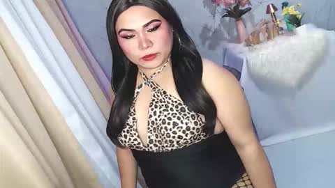 Lovely Dale online show from October 1, 1:39 pm