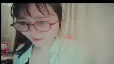 DANA KIM online show from March 21, 3:37 pm