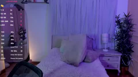 Emma online show from June 29, 1:11 pm