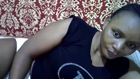 Snapshot of lovely_gee chatting on April 26, 2:59 pm sexylover online show from April 26, 2:59 pm
