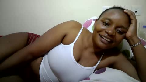 Snapshot of lovely_gee chatting on May 21, 4:36 pm sexylover online show from May 21, 4:36 pm