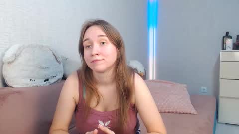 Lovely Hayley online show from September 12, 8:53 pm