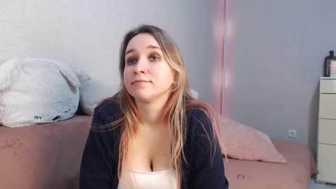 Lovely Hayley online show from January 31, 10:41 pm