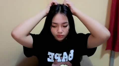 lovely_leah23 online show from September 22, 4:58 am