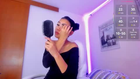 Liz online show from December 3, 11:52 am