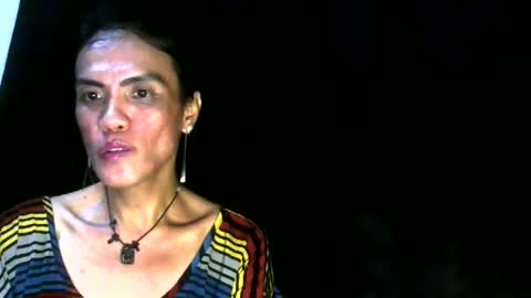 Snapshot of lovely_manificent4u chatting on June 7, 1:48 pm Lest online show from June 7, 1:48 pm