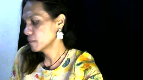 Snapshot of lovely_manificent4u chatting on July 26, 11:28 am Lest online show from July 26, 11:28 am