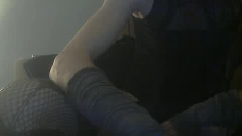 Snapshot of lovely_me165244 chatting on January 9, 8:22 pm mooie man online show from January 9, 8:22 pm