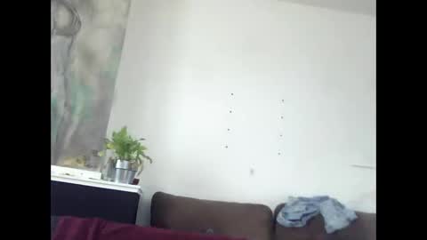 Snapshot of lovely_me165244 chatting on September 9, 8:47 am mooie man online show from September 9, 8:47 am