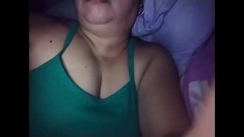 lovely_orchid online show from October 26, 1:17 pm