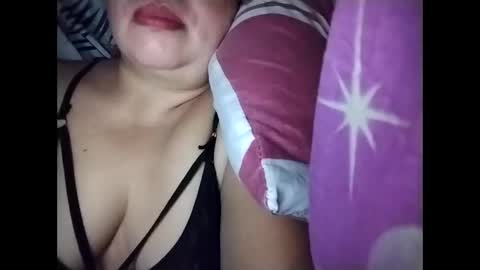 lovely_orchid online show from October 31, 11:55 am