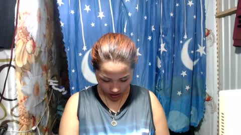 Snapshot of lovely_singlemom chatting on July 21, 1:41 am ask me dear online show from July 21, 1:41 am
