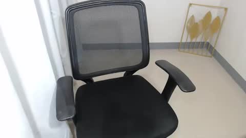 Snapshot of lovely_sweetiex chatting on November 22, 8:41 pm call me Ann online show from November 22, 8:41 pm