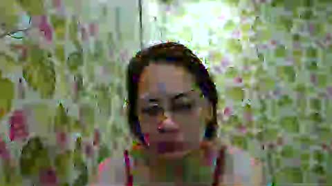 Snapshot of lovelyasiancutie chatting on January 12, 8:36 pm lovelyasiancutie online show from January 12, 8:36 pm