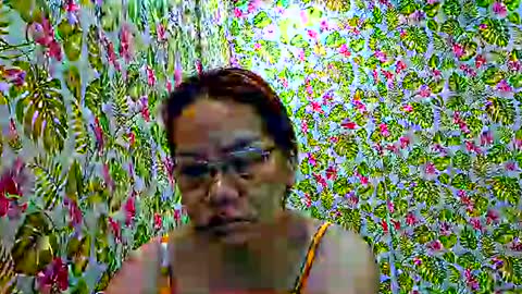Snapshot of lovelyasiancutie chatting on March 8, 8:23 pm lovelyasiancutie online show from March 8, 8:23 pm