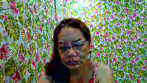 Snapshot of lovelyasiancutie chatting on June 9, 7:58 pm lovelyasiancutie online show from June 9, 7:58 pm