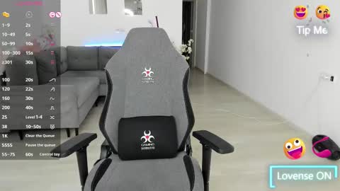 Snapshot of lovelybianca_ chatting on November 5, 9:15 pm lovelybianca_ online show from November 5, 9:15 pm