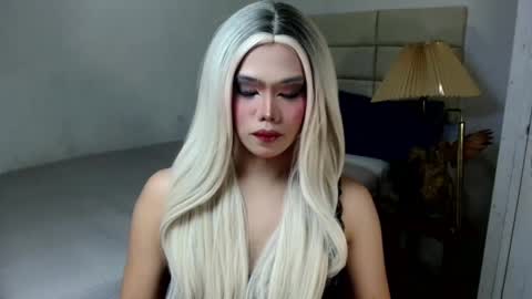 Snapshot of lovelycarel_777 chatting on November 12, 8:04 am LOVELY CAREL 777 online show from November 12, 8:04 am