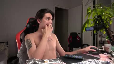 Snapshot of lovelydany3 chatting on December 2, 3:51 pm lovelydany3 online show from December 2, 3:51 pm