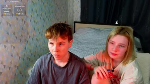 your sweet girls online show from April 21, 11:05 am