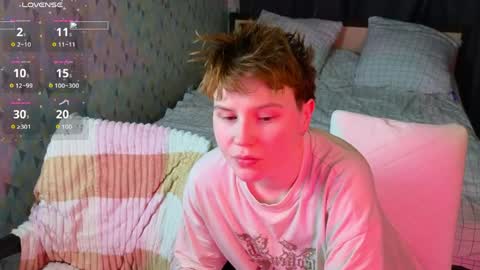 your sweet girls online show from April 26, 4:04 pm