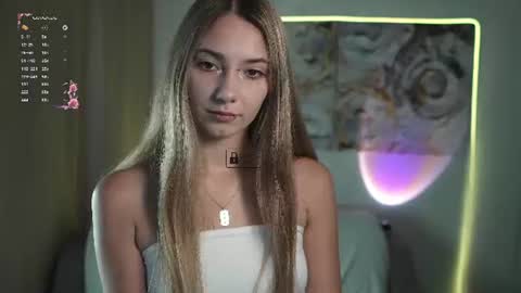 Snapshot of lovelygracee chatting on July 26, 3:52 pm lovelygracee online show from July 26, 3:52 pm