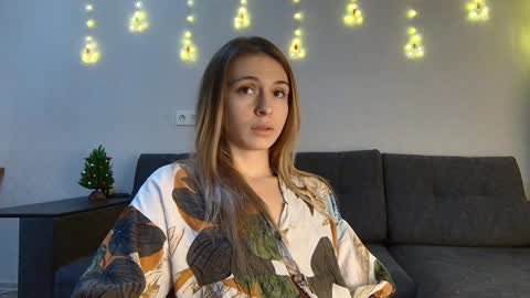 Kate only online show from January 11, 5:18 pm