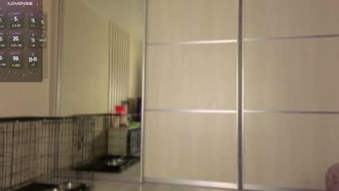 Kate only online show from February 14, 2:47 pm