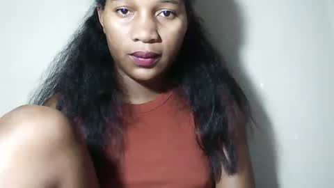 lovelylarra online show from May 9, 9:20 pm