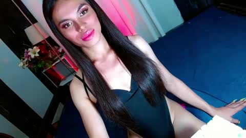 Snapshot of lovelymiss_shyna11 chatting on January 21, 4:48 pm lovelymiss_shyna11 online show from January 21, 4:48 pm