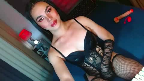 Snapshot of lovelymiss_shyna11 chatting on October 28, 8:18 am lovelymiss_shyna11 online show from October 28, 8:18 am