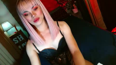 Snapshot of lovelymiss_shyna11 chatting on November 8, 9:09 am lovelymiss_shyna11 online show from November 8, 9:09 am