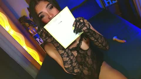 Snapshot of lovelymiss_shyna11 chatting on July 8, 5:56 am lovelymiss_shyna11 online show from July 8, 5:56 am