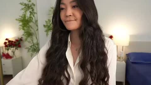 kim online show from June 29, 10:59 am