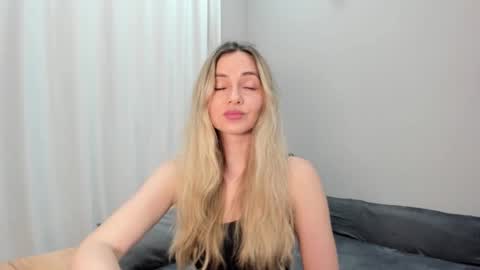 Lovely Rose online show from February 27, 4:07 pm