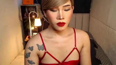STWEET LINA online show from August 3, 6:33 pm