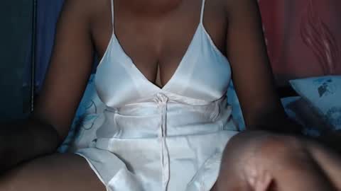 miss fancy louis online show from February 18, 5:31 am