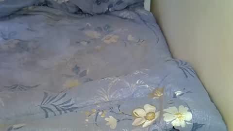 Snapshot of lovelytin chatting on September 10, 9:42 am lovelytin online show from September 10, 9:42 am