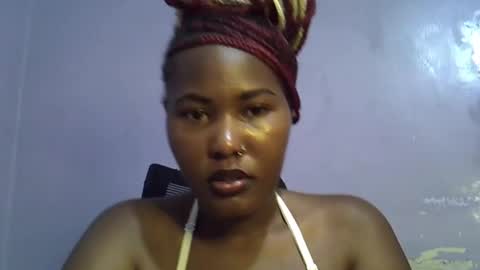Snapshot of lovelyy_dreams chatting on May 3, 7:20 pm Hanna online show from May 3, 7:20 pm