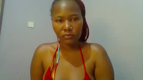 Snapshot of lovelyy_dreams chatting on May 20, 2:07 am Hanna online show from May 20, 2:07 am