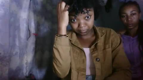 Snapshot of lovemarie08 chatting on April 10, 1:55 am lovemarie08 online show from April 10, 1:55 am