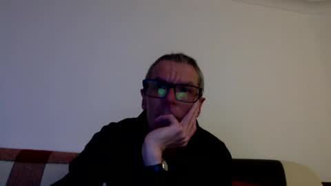 Snapshot of lovepvclate40s chatting on December 1, 8:03 pm lovepvcearly50s online show from December 1, 8:03 pm