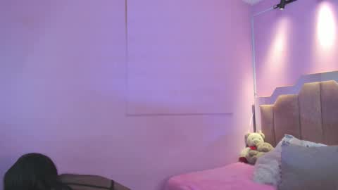 L O V E  online show from February 18, 11:50 am