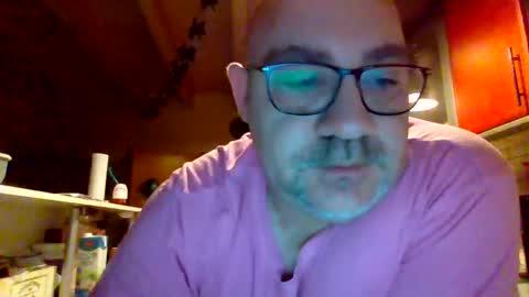 Snapshot of lover010983 chatting on February 24, 5:22 am lover010983 online show from February 24, 5:22 am