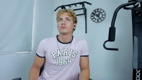 kevin online show from January 26, 8:23 pm