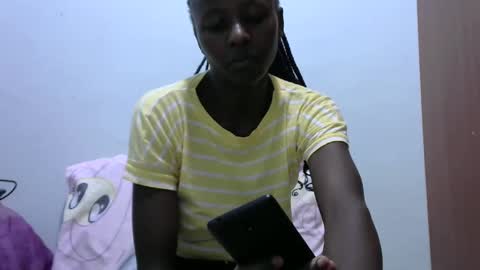 Snapshot of lovergal222 chatting on January 12, 7:53 pm lovergal222 online show from January 12, 7:53 pm