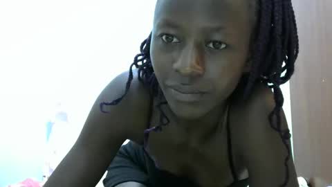 Snapshot of lovergal222 chatting on January 18, 5:31 am lovergal222 online show from January 18, 5:31 am